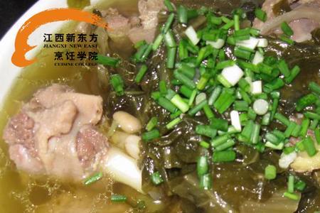 河南酒席酸汤怎么做
