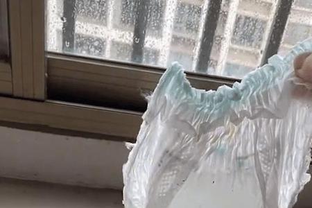水当尿裤是成语么