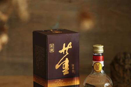 董酒方瓶和圆瓶哪个好