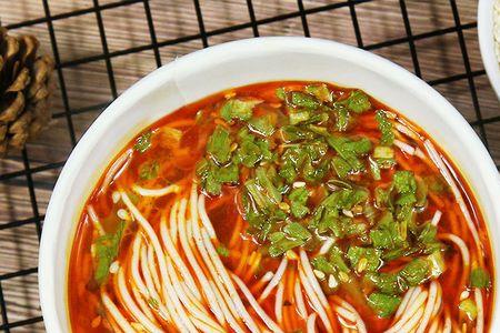 面和米线是快餐还是小吃