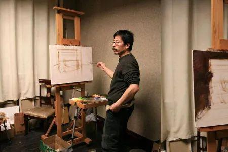 冷军颜料什么牌子