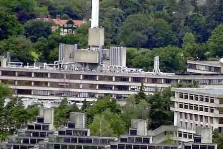 东安格利亚大学学费