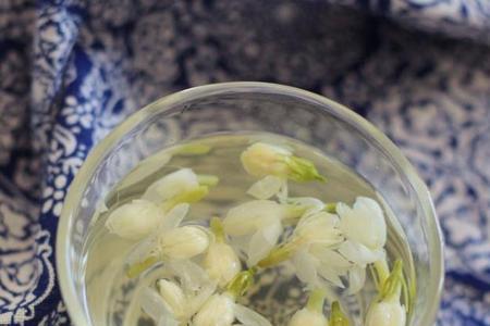 茉莉花臭味怎么回事