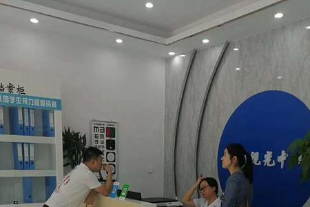 开眼镜店失败经验