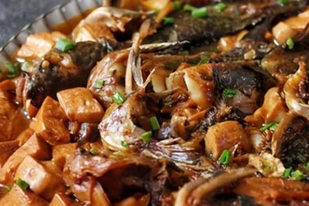 羊肉炒鱼包做法
