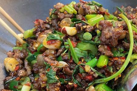 惠水干锅马肉做法