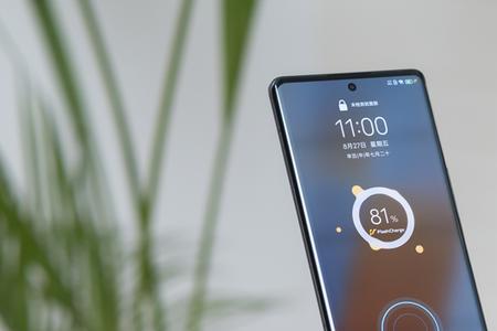 爱酷手机充满电有提示音吗
