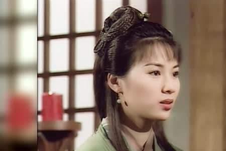 形容杨过公孙绿萼的诗句