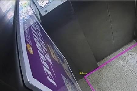 一般电梯门外会监控吗