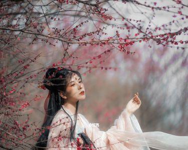 碾玉成尘的意思