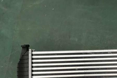 汽车总是爆中冷器是怎么回事