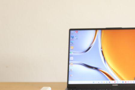 华为笔记本matebook16有前后摄像头吗