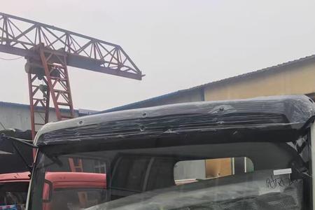 时风风驰驾驶室车门锁怎么更换