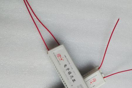 八线电子镇流器怎么接
