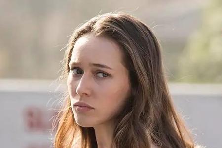 行尸之惧女主角妈妈还活着