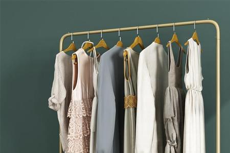 服装店中导衣服架用多少厘米