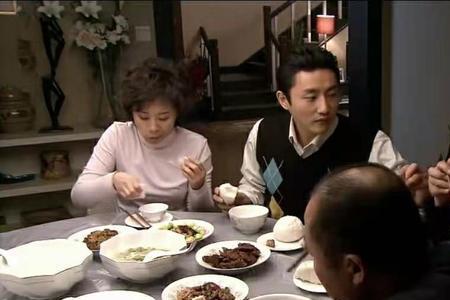 婆婆让儿媳妇吃干饭是什么意思