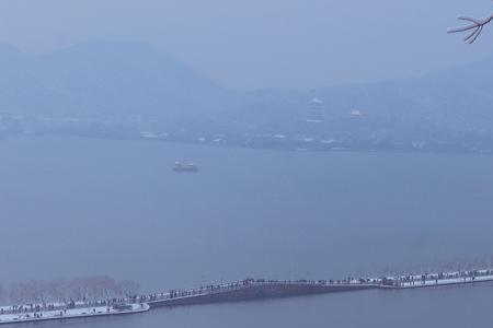 断桥残雪女主角