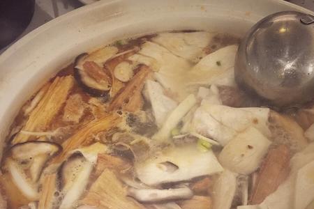 菌汤锅起沫的原因