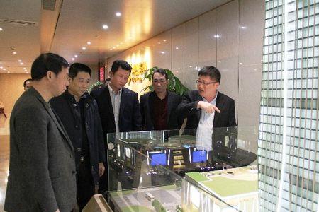 鼎丰集团控股创始人