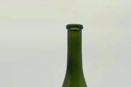 酒瓶上有只牛是什么红酒