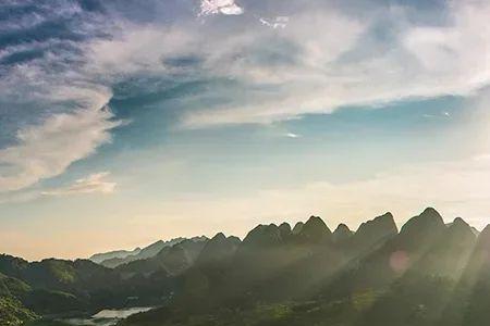 北盘江南盘江万峰湖是河流吗