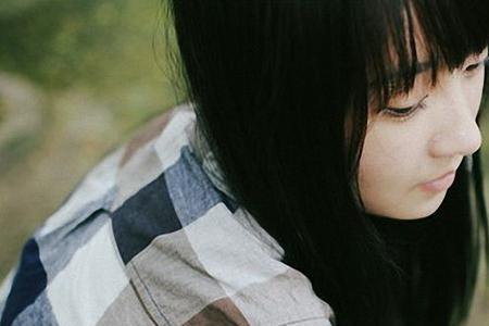 形容女生管事的昵称