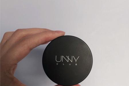 unny散粉闪光灯下反光吗