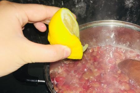 山楂酱发酵后有酒味还能吃吗