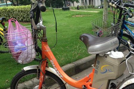 捷安特电动车座怎么拆