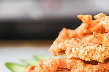 干炸荔枝肉可以加泡打粉吗