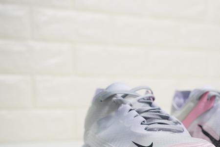 nike zoom fly3和4哪个好