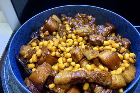 为什么黄豆炖肉肉熟得快