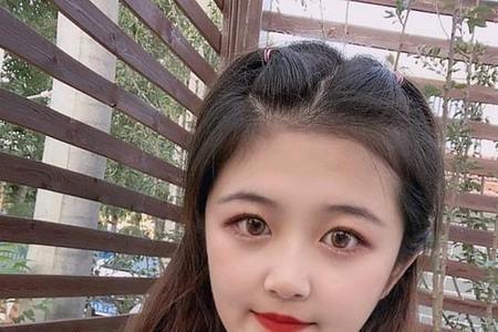 夸女孩子女大十八变合适吗