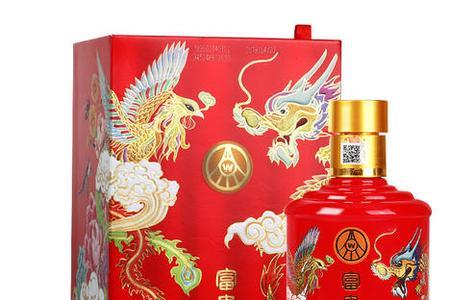 五粮液富贵吉祥跟盛世佳酿对比