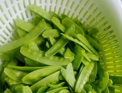 青豆炒荷兰豆的做法
