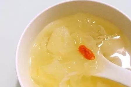 梨炖冰糖是苦的怎么回事