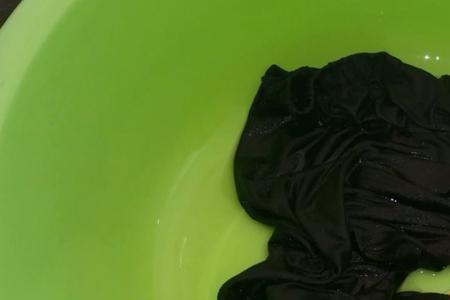 增白皂能洗黑色衣服吗