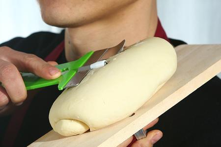 塑料把削面刀能带上火车吗