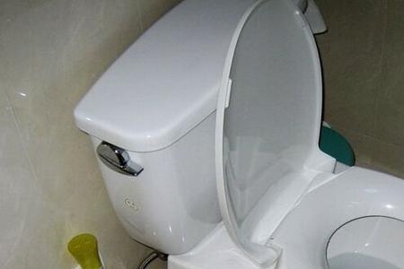 马桶中间那层叫什么
