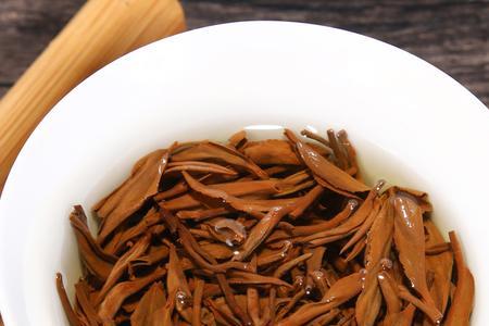 张一元680正山小种什么香味