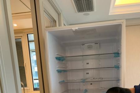 冰箱上盖怎么拆下来