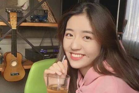 什么叫干净的女生