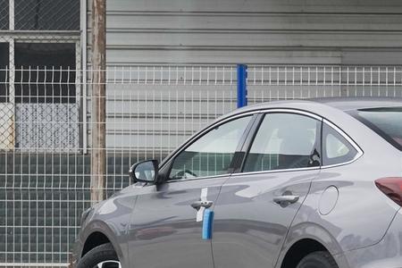 逸动plus跟哈弗m6哪个车好