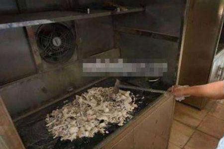 去火葬场穿白色鞋子可以吗