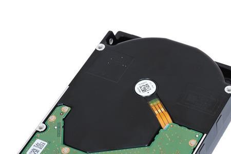 nas用普通机械硬盘可以吗