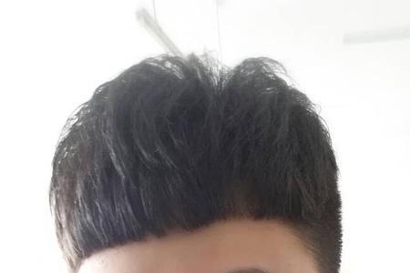 高二一般多少岁