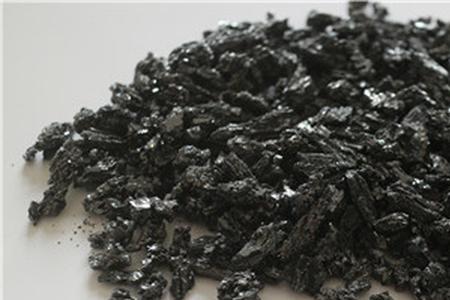 刚玉原石的硬度
