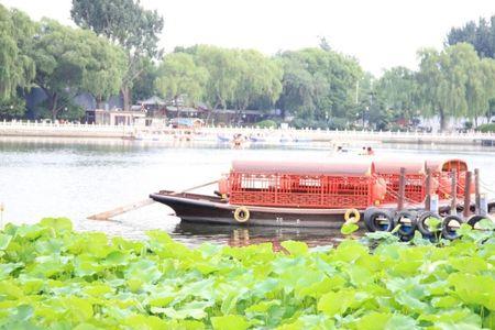 后海划船开放时间