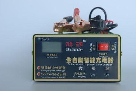 摩托车电瓶充手机能充几次